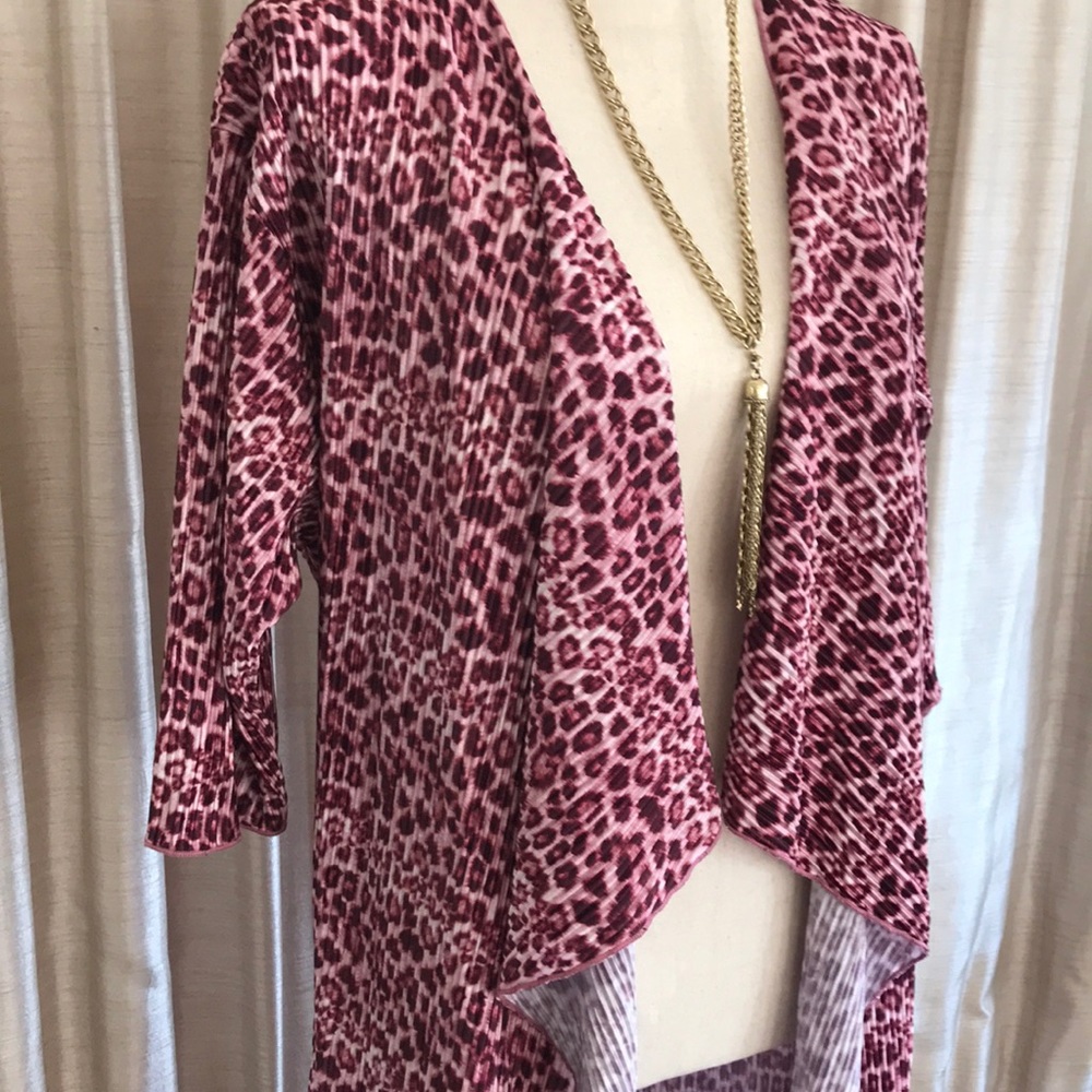 💗🤎 NWOT LuLaRoe leopard print Shirley size S - Picture 3 of 5